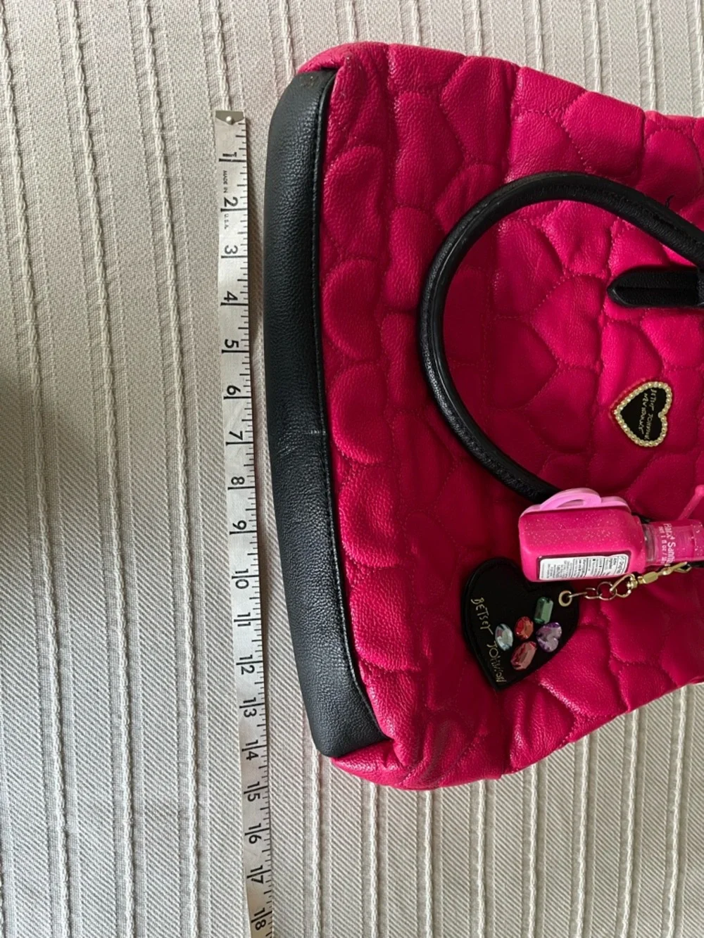 Betsey Johnson beg good